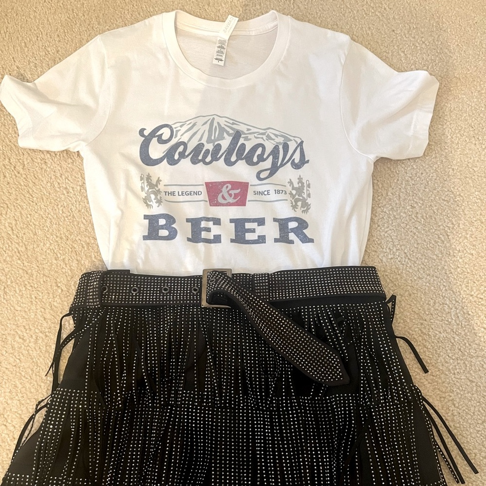 Cowboys and Beer Tee Women